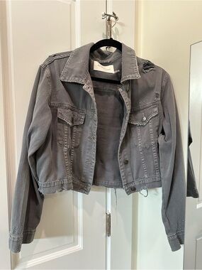 Mustard Seed Washed Gray Distressed Cropped Jean Jacket
